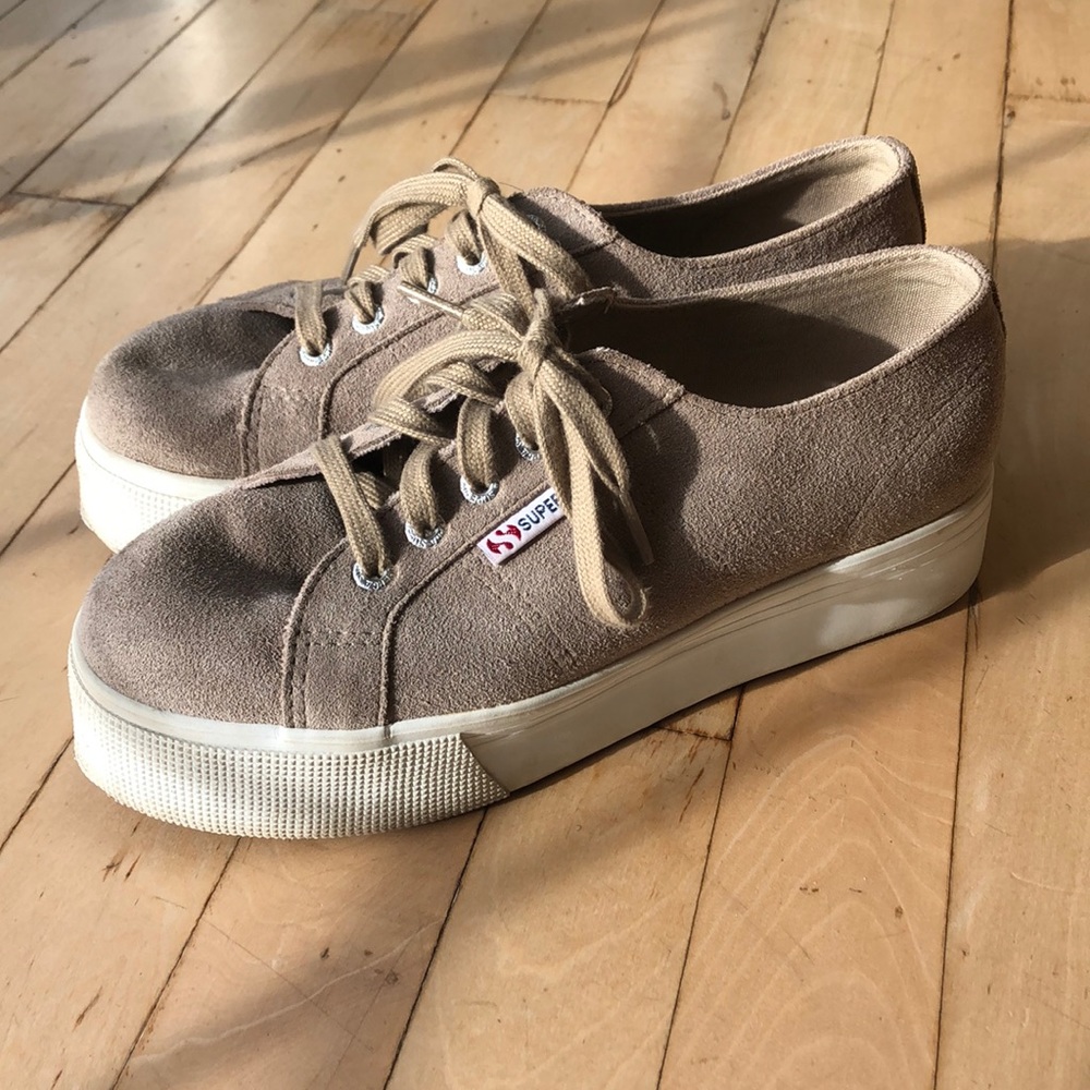 Tan suede platform Supergas (sand color)